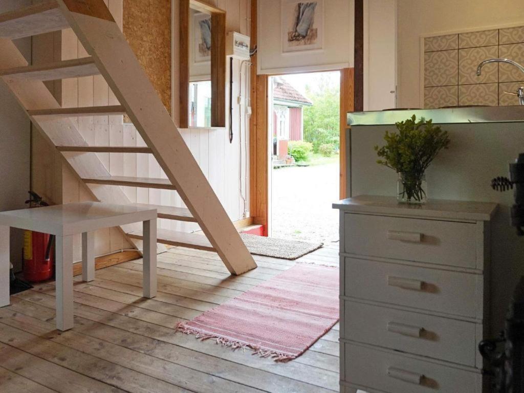 En Lantlig Idyll Med Skogen Precis Utanfoer Doerren! Villa Ullared Buitenkant foto
